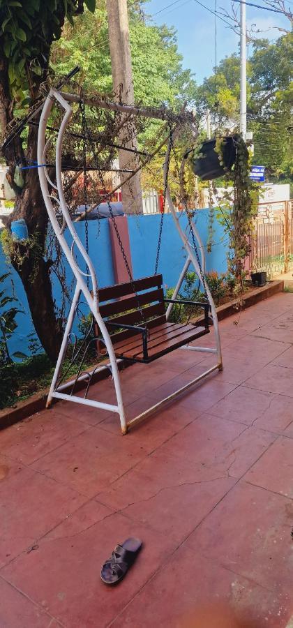 Tony'S Garden House Back Packers Inn Jaffna Eksteriør bilde