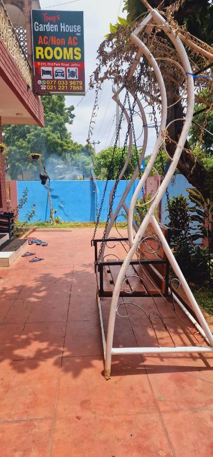 Tony'S Garden House Back Packers Inn Jaffna Eksteriør bilde
