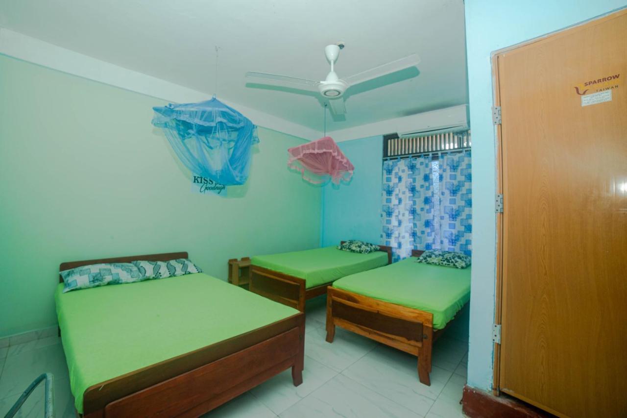 Tony'S Garden House Back Packers Inn Jaffna Eksteriør bilde