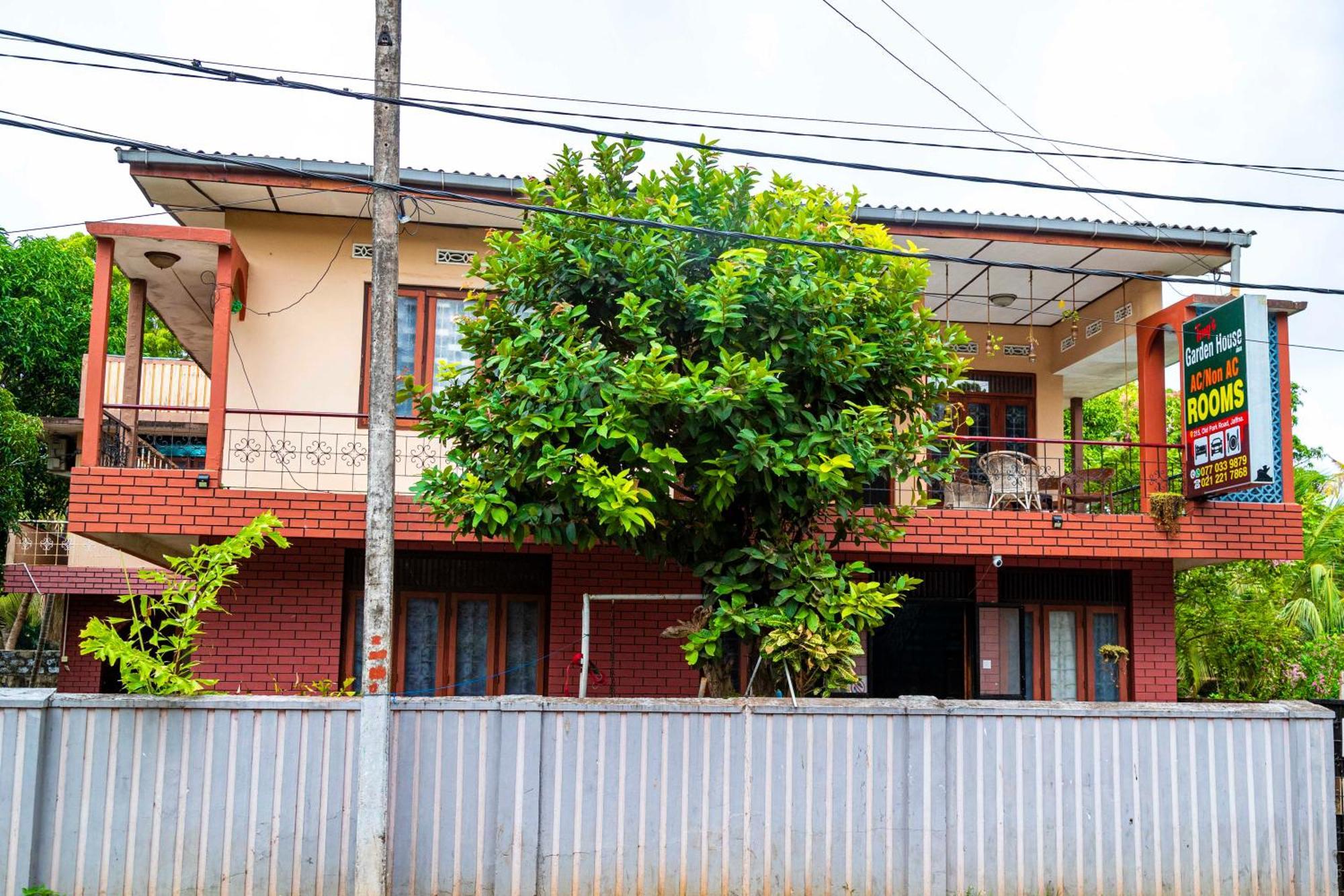 Tony'S Garden House Back Packers Inn Jaffna Eksteriør bilde