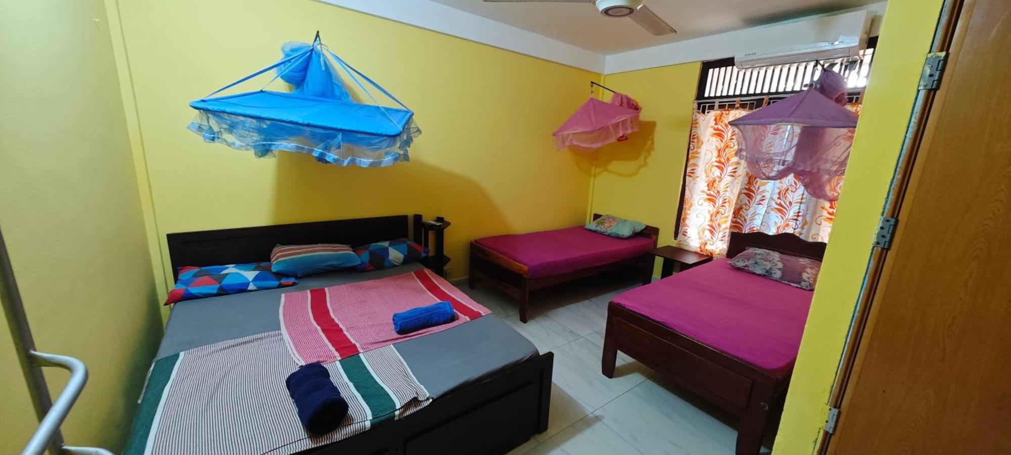 Tony'S Garden House Back Packers Inn Jaffna Eksteriør bilde